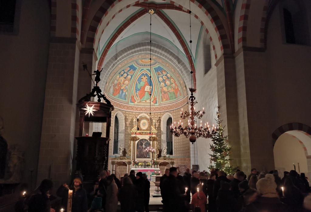 Die Klosterkirche zu Weihnachten