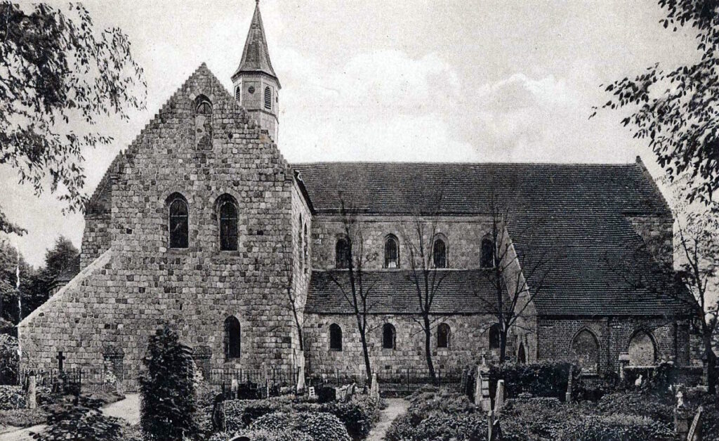 Eine historische Aufnahme der Klosterkirche in Kloster Zinna