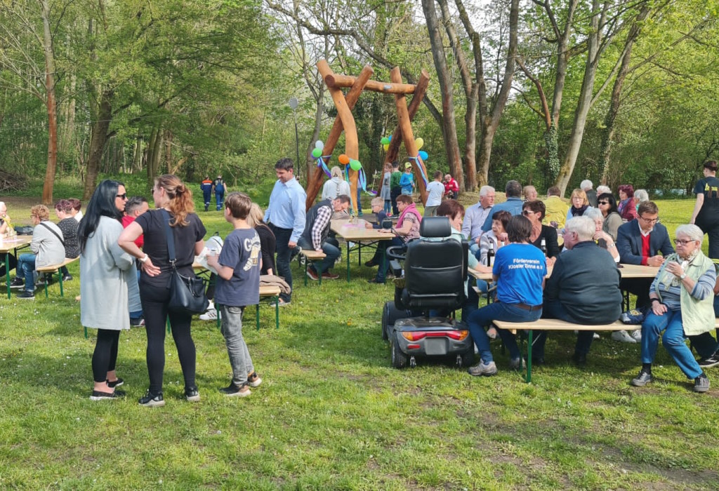 Eröffnung des Mehrgenerationenplatzes 5 Eröffnung des Mehrgenerationenplatzes 5